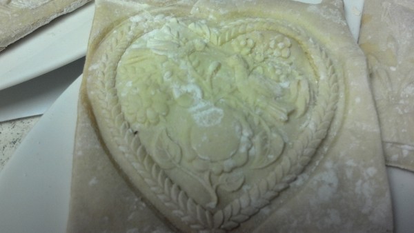 Pretty! Now if only it didn't have flour all over it still